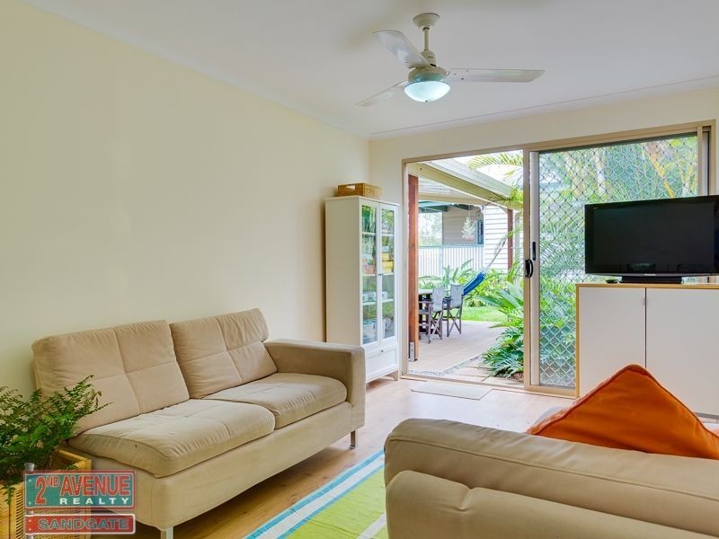 85 Burralong Street, Deagon QLD 4017