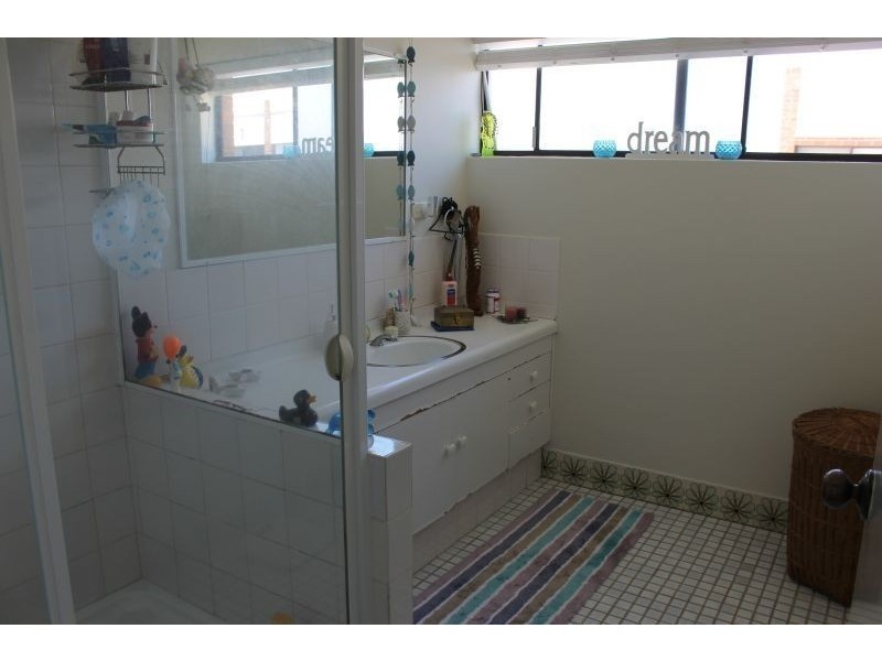 16/88 Eagle Terrace, Sandgate QLD 4017