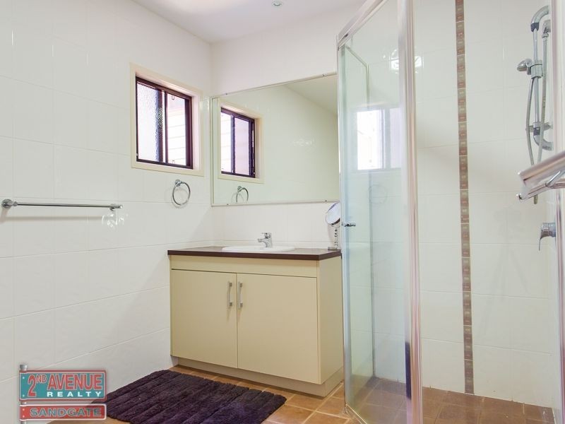 53 Clayton Street, Sandgate QLD 4017