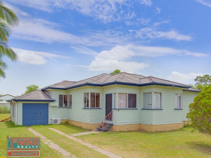 11 Station Road, Deagon QLD 4017