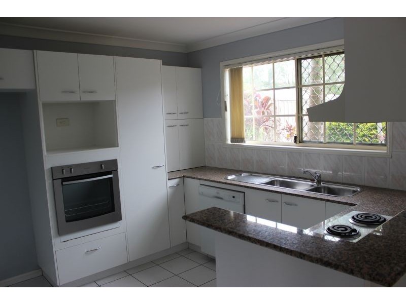 32/27 Seventeenth Avenue, Brighton QLD 4017