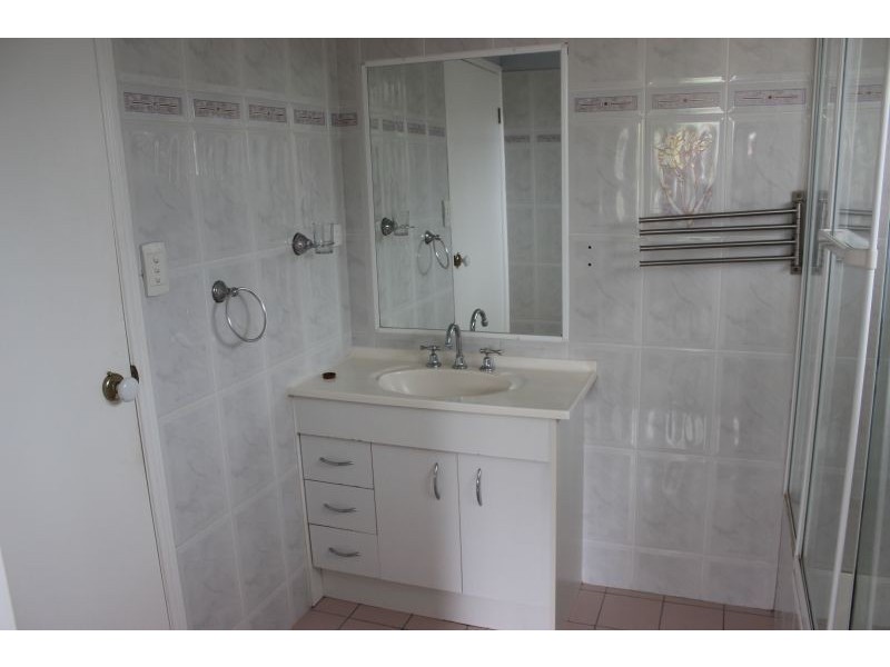 32/27 Seventeenth Avenue, Brighton QLD 4017