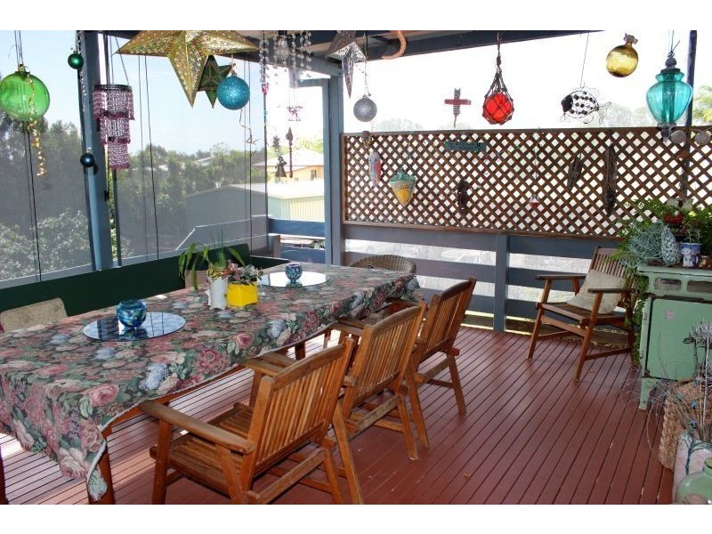 25 Nash Street, Sandgate QLD 4017