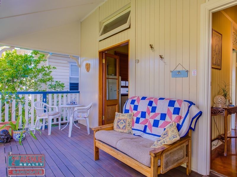 15 Gowen Street, Shorncliffe QLD 4017