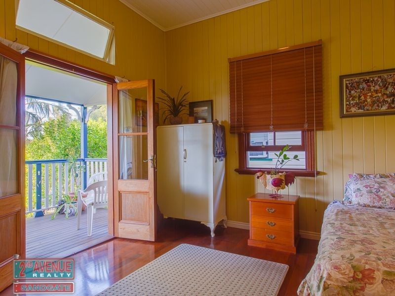 15 Gowen Street, Shorncliffe QLD 4017
