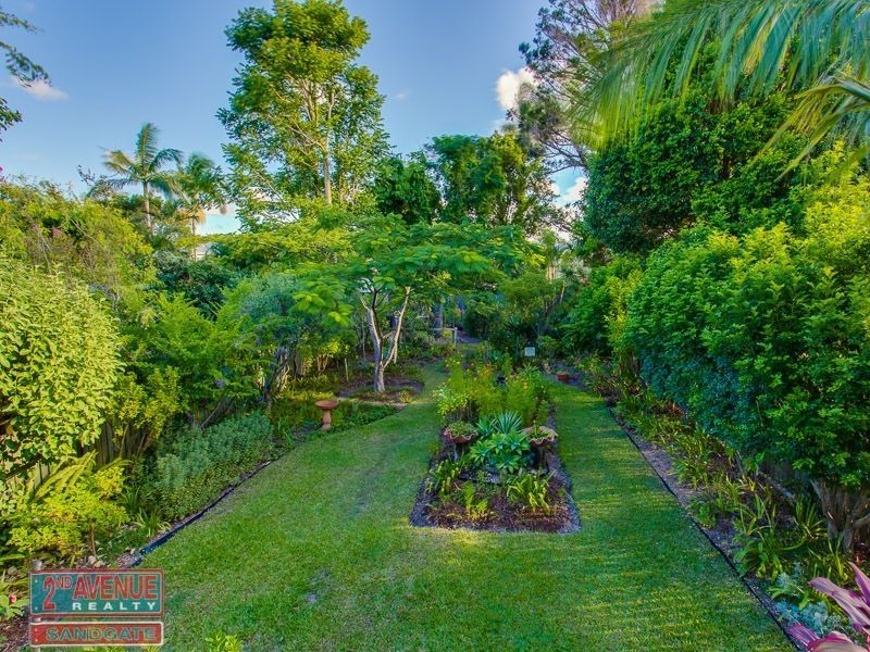 15 Gowen Street, Shorncliffe QLD 4017