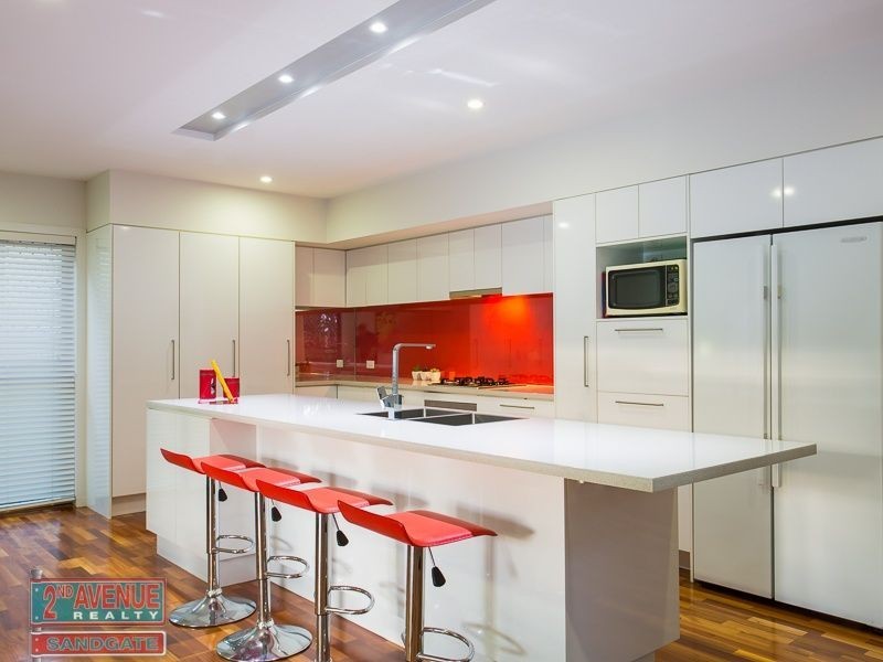 13 Bamford Street, Sandgate QLD 4017