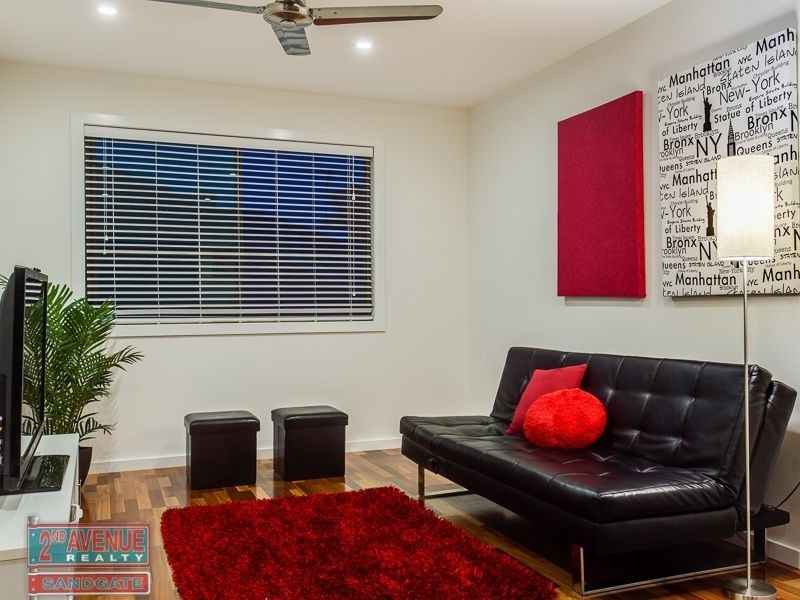 13 Bamford Street, Sandgate QLD 4017