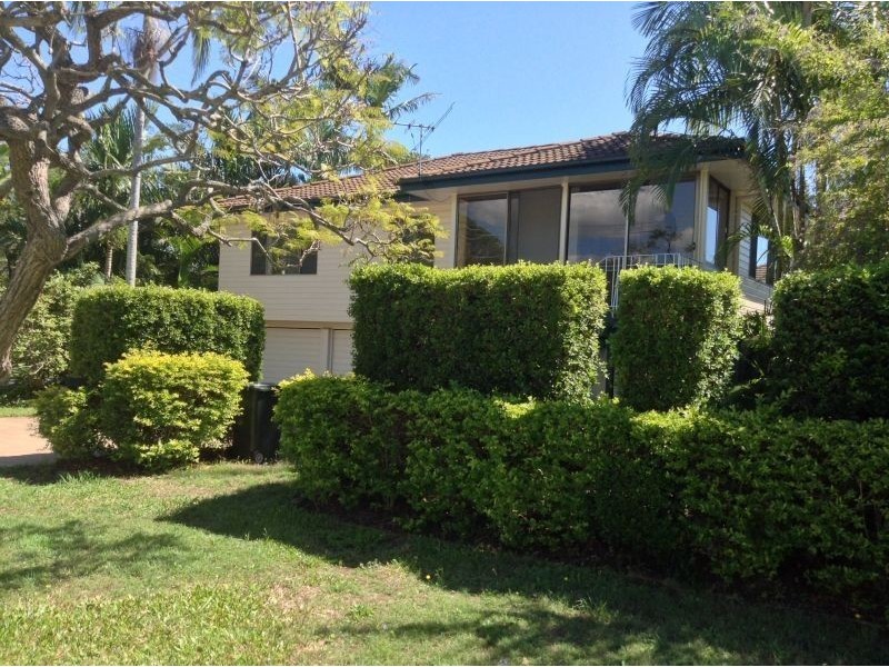 32 Nundah Street, Brighton QLD 4017