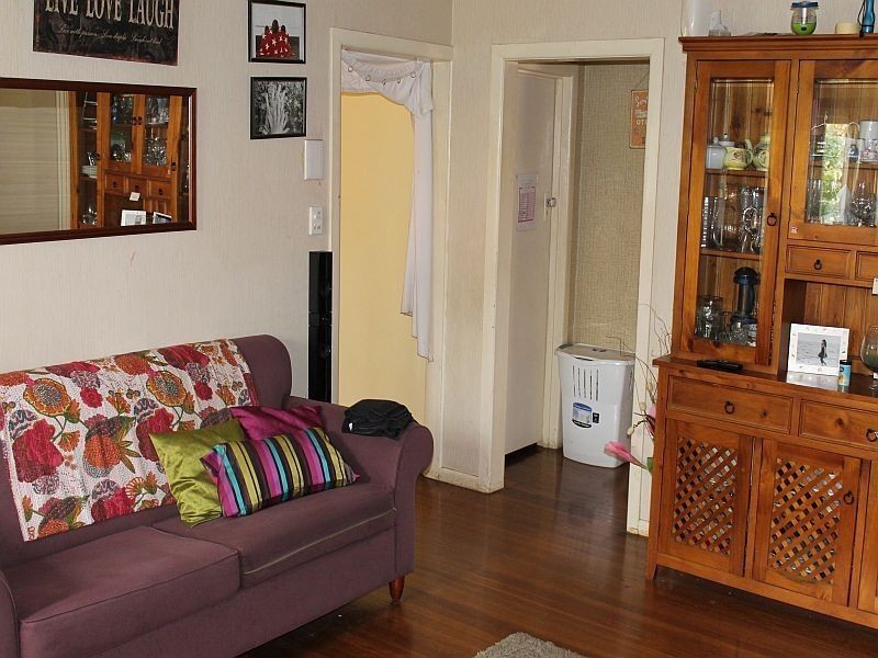 107 Hoskins Street, Sandgate QLD 4017