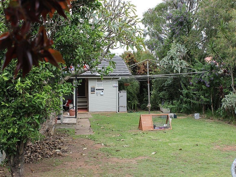 107 Hoskins Street, Sandgate QLD 4017