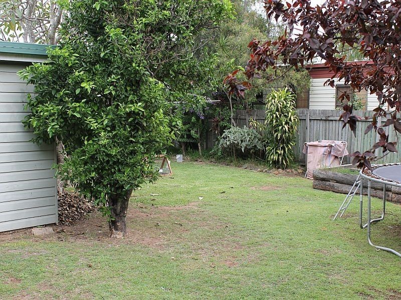 107 Hoskins Street, Sandgate QLD 4017