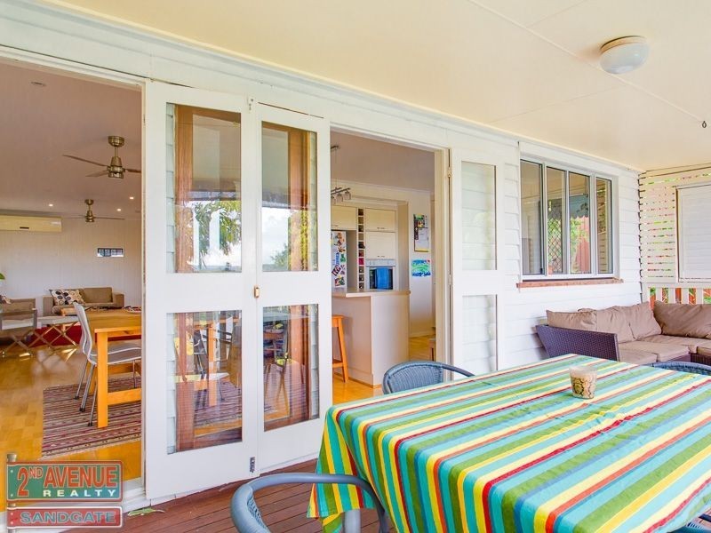 37 Yundah Street, Shorncliffe QLD 4017