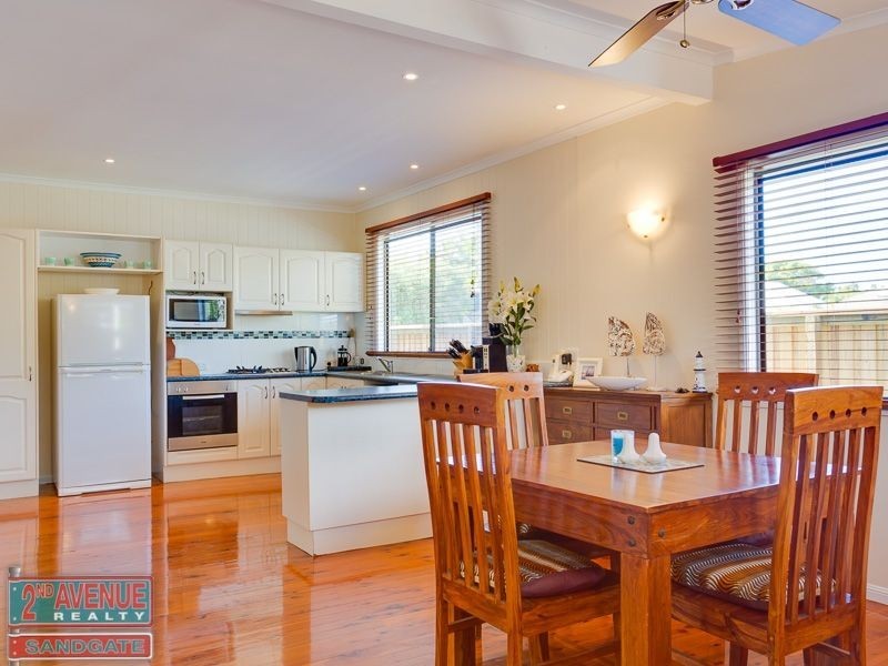 62 Bevington Street, Sandgate QLD 4017