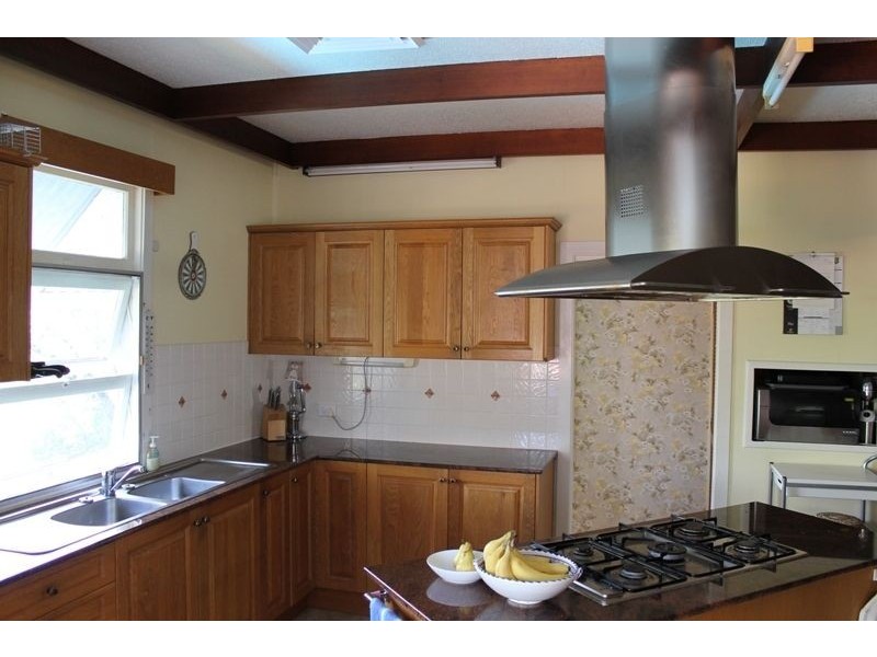 106 Eagle Terrace, Sandgate QLD 4017