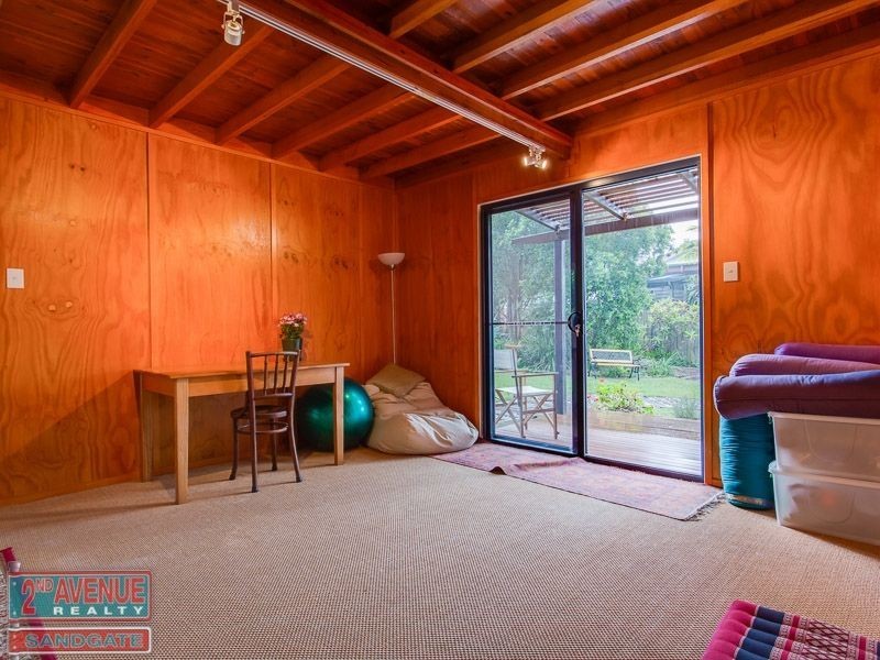 8 Alexandra Street, Sandgate QLD 4017