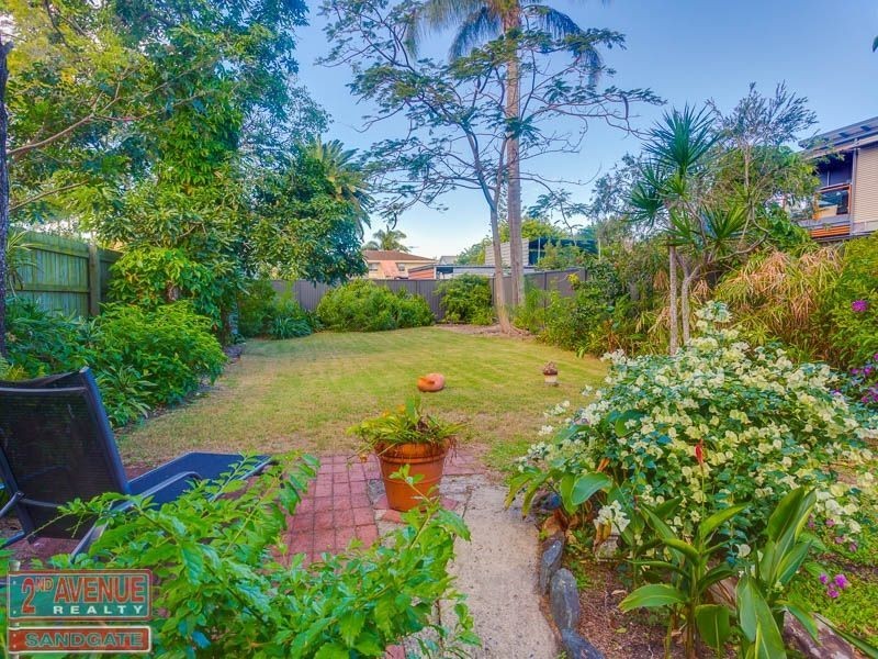 64 Clayton Street, Sandgate QLD 4017