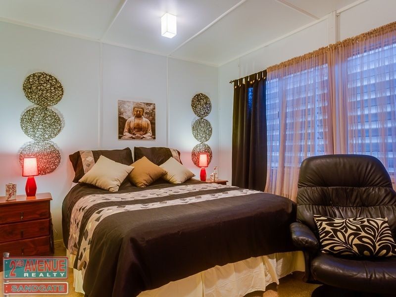 64 Clayton Street, Sandgate QLD 4017