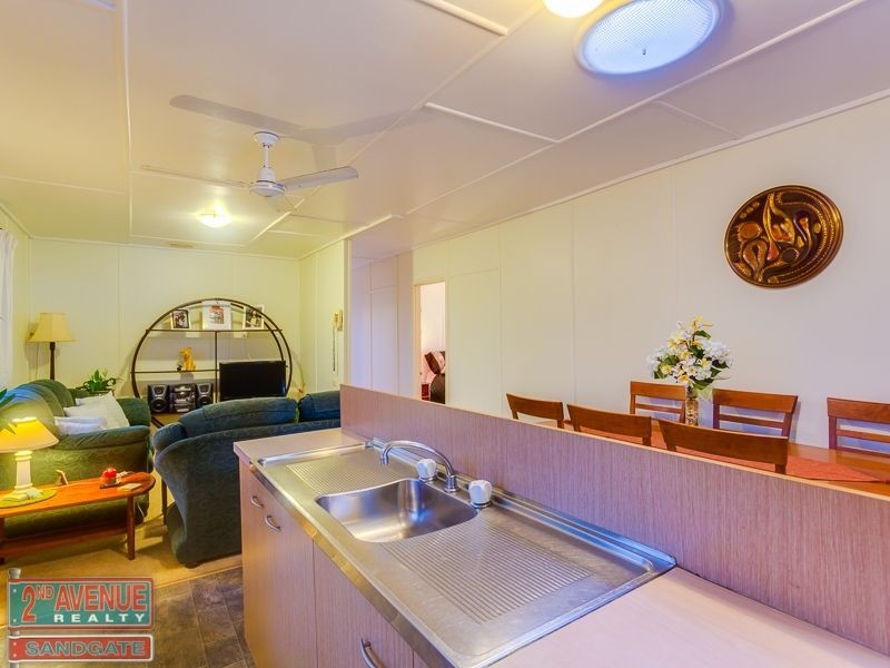 64 Clayton Street, Sandgate QLD 4017