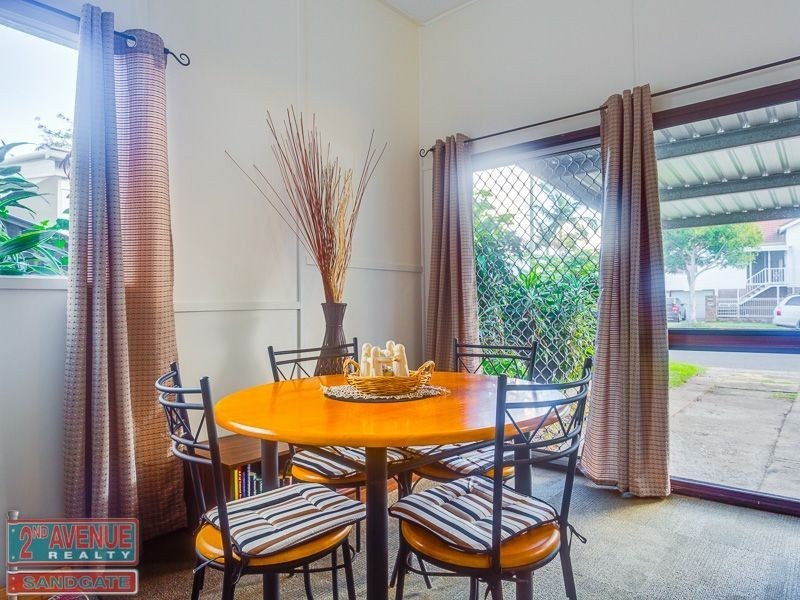 64 Clayton Street, Sandgate QLD 4017