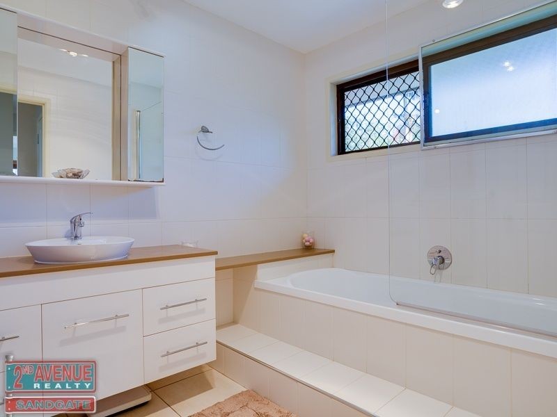 62 Holmes Street, Brighton QLD 4017