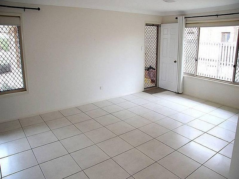 12 Jill Street, Brighton QLD 4017