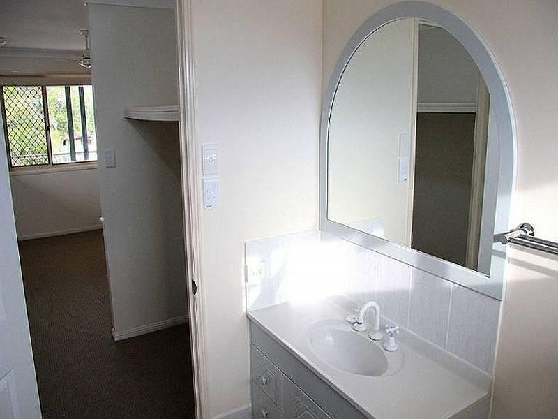 12 Jill Street, Brighton QLD 4017