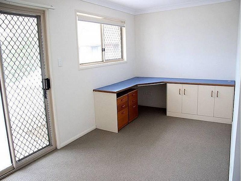 12 Jill Street, Brighton QLD 4017