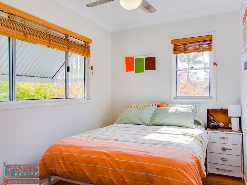 44 Clayton Street, Sandgate QLD 4017