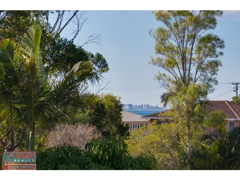 44 Clayton Street, Sandgate QLD 4017