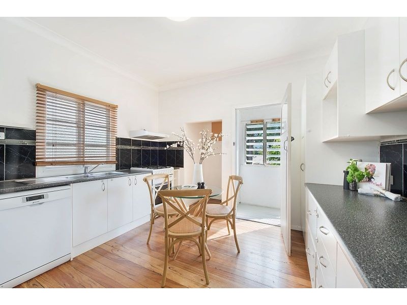 2 Adams Street, Deagon QLD 4017