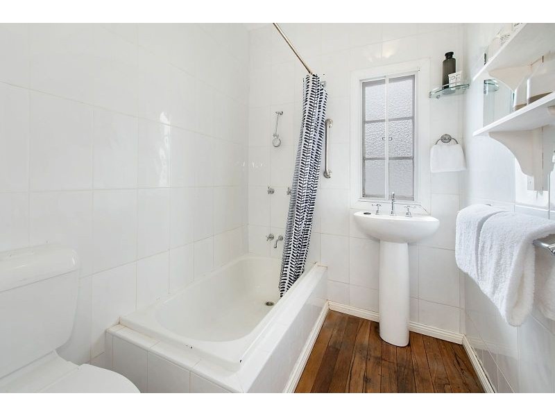 2 Adams Street, Deagon QLD 4017