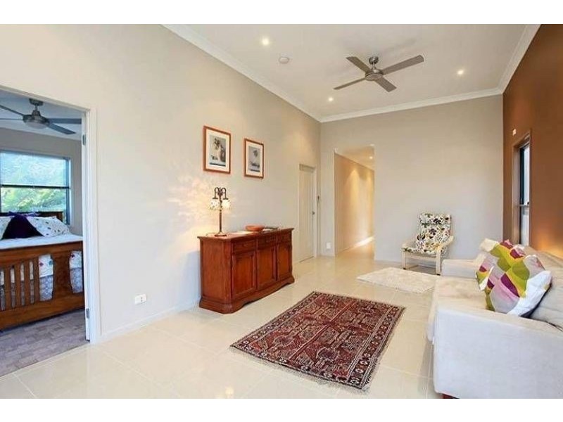 19 Regency Street, Brighton QLD 4017