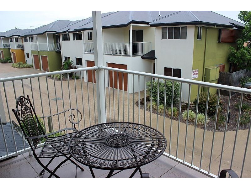 9/26 Hunter Street, Pialba QLD 4655