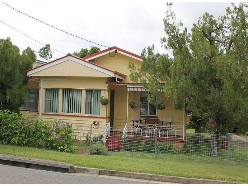 15 Oxford Place, Shorncliffe QLD 4017