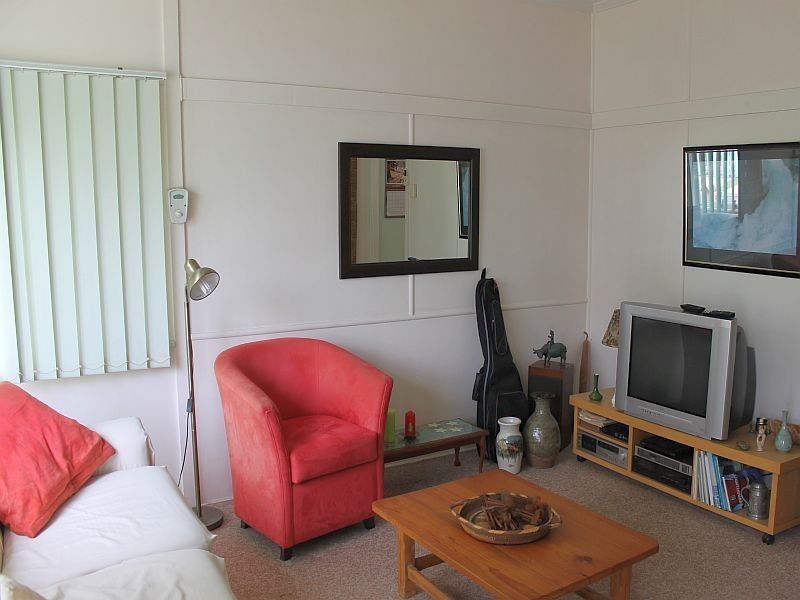 15 Oxford Place, Shorncliffe QLD 4017