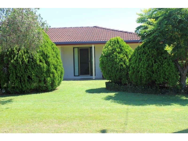 22 Thirteenth Avenue, Brighton QLD 4017