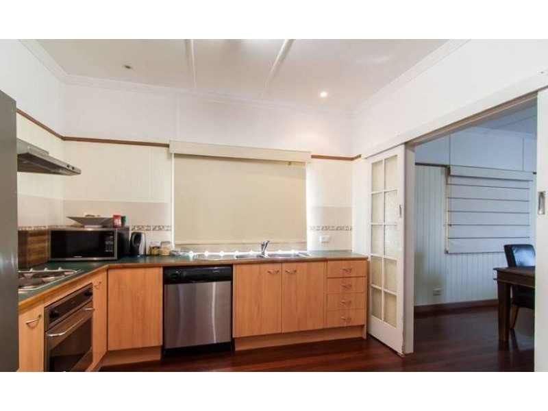 24 Albury Street, Deagon QLD 4017