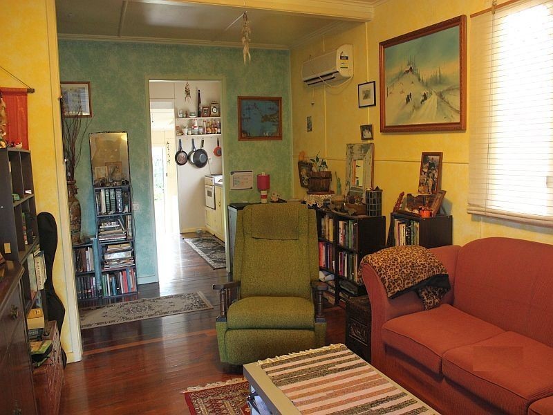 27 Clayton Street, Sandgate QLD 4017