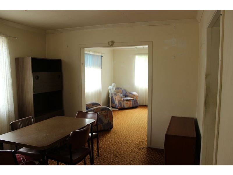 12 Connaught Street, Sandgate QLD 4017