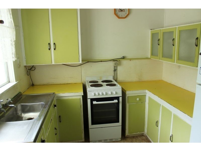 12 Connaught Street, Sandgate QLD 4017