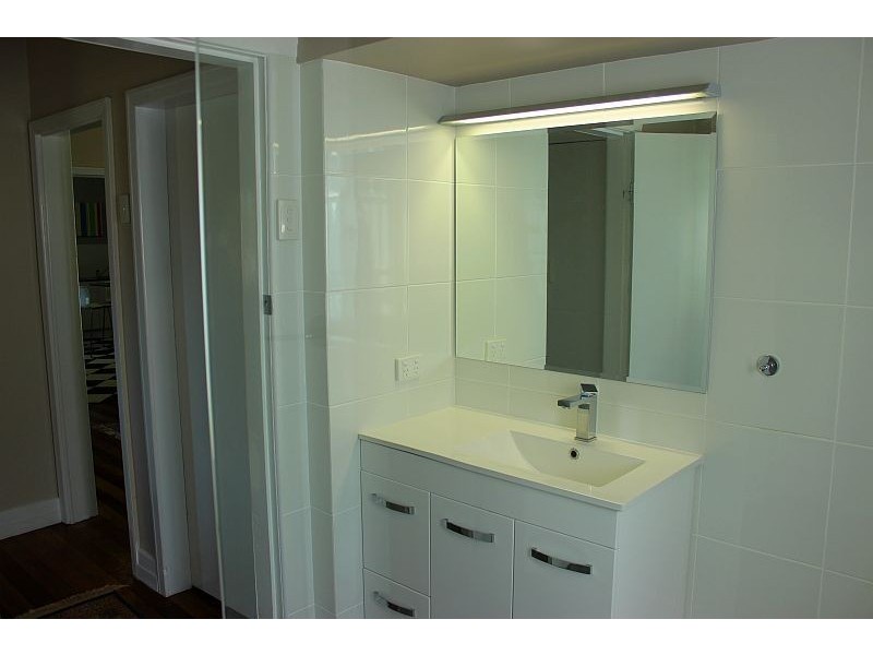 21 Adams Street, Deagon QLD 4017