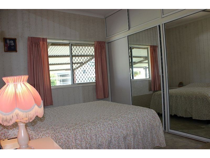 34 Queens Parade, Brighton QLD 4017