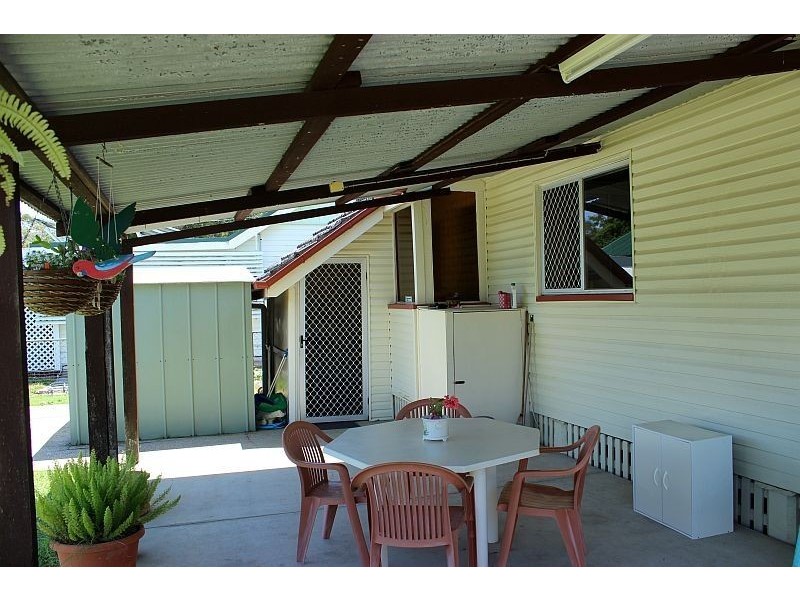 34 Queens Parade, Brighton QLD 4017