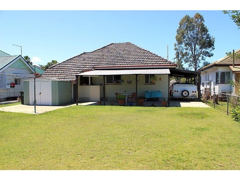 34 Queens Parade, Brighton QLD 4017