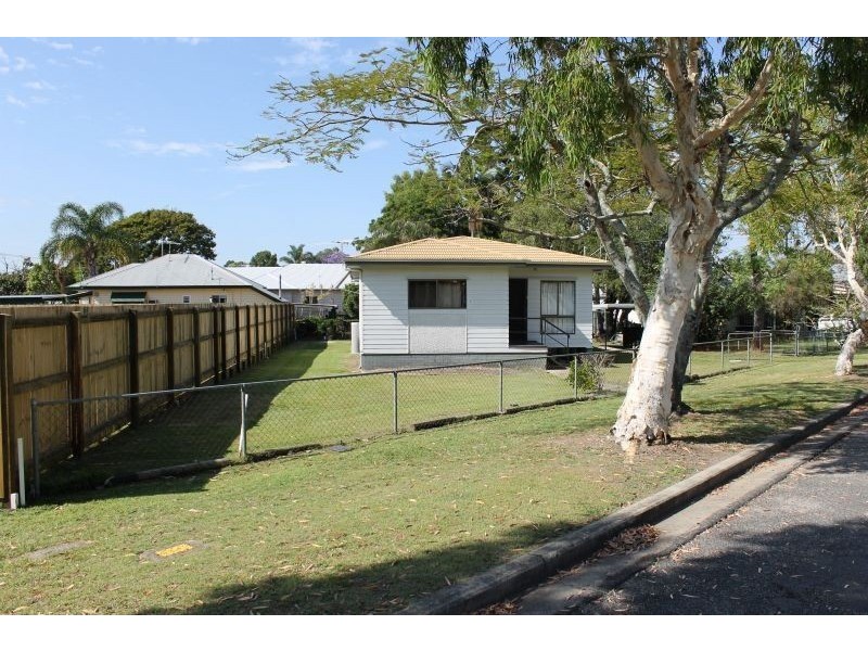 27 Duke Street, Brighton QLD 4017