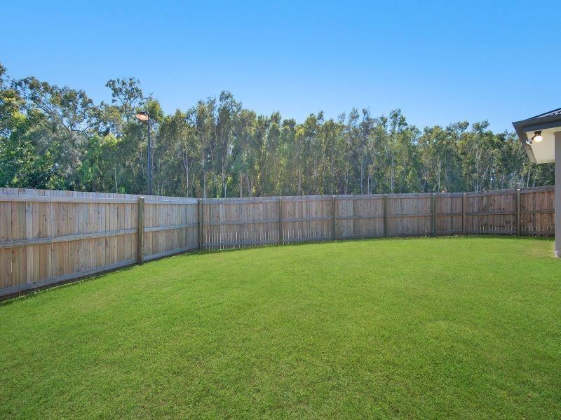 1 Wedge Tail Court, Griffin QLD 4503