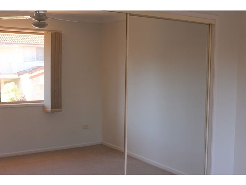 10/25 Holmes Street, Brighton QLD 4017