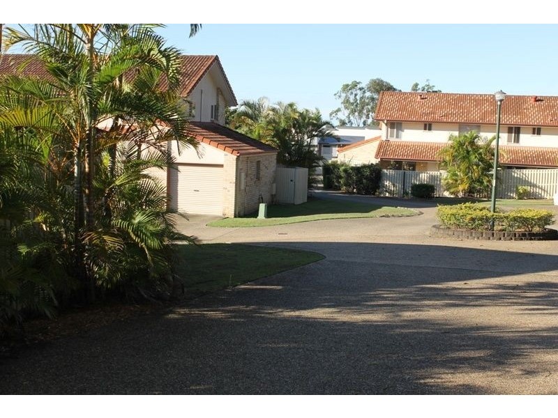 10/25 Holmes Street, Brighton QLD 4017