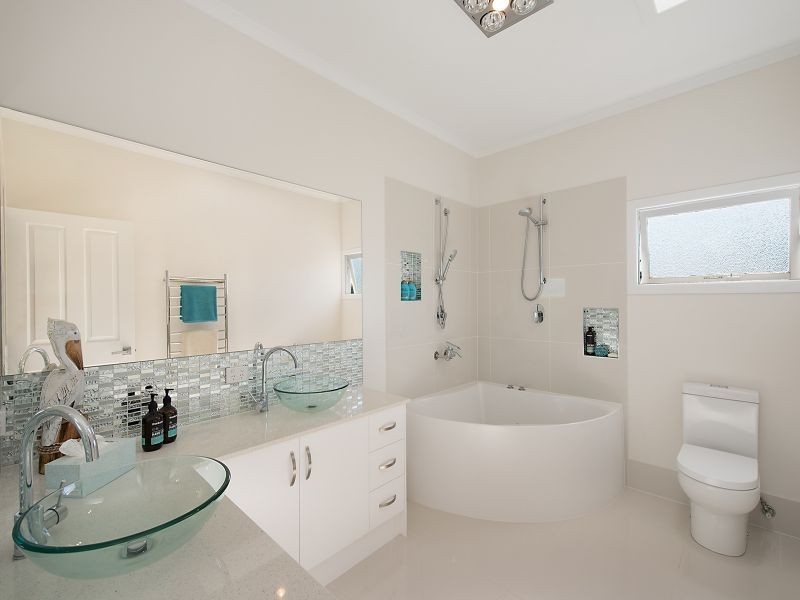 76 Barclay Street, Deagon QLD 4017